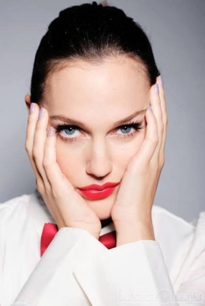 Meryem Uzerli ile Alp Özcan ayrıldı