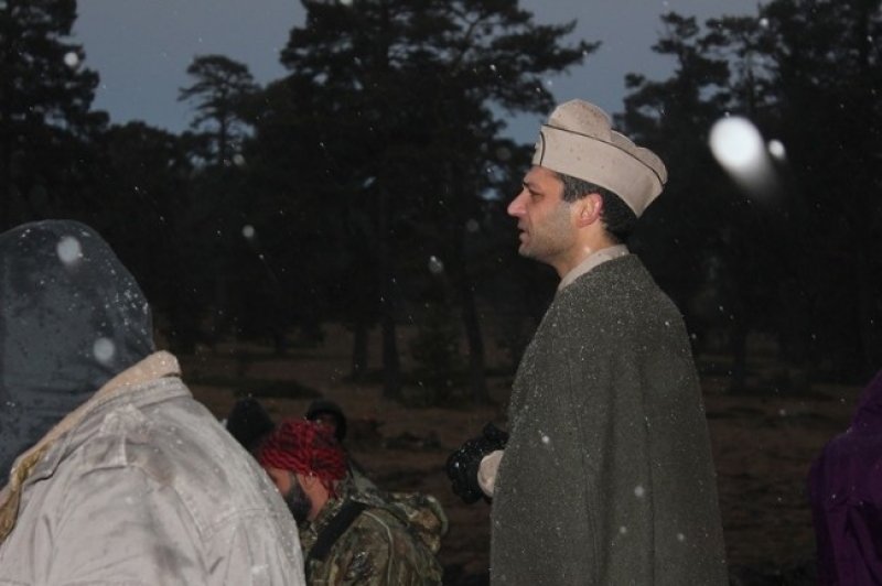 Murat Yıldırım'dan Kırımlı öpücüğü