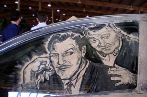 Kirli araba camları ile sanat 