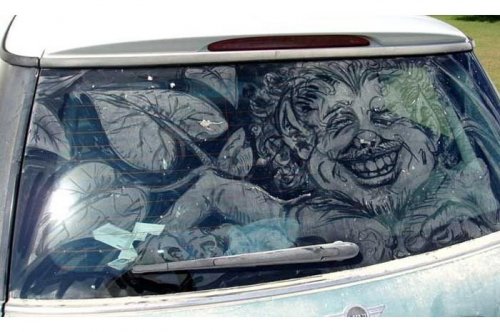 Kirli araba camları ile sanat 