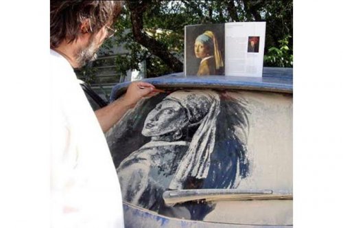 Kirli araba camları ile sanat 