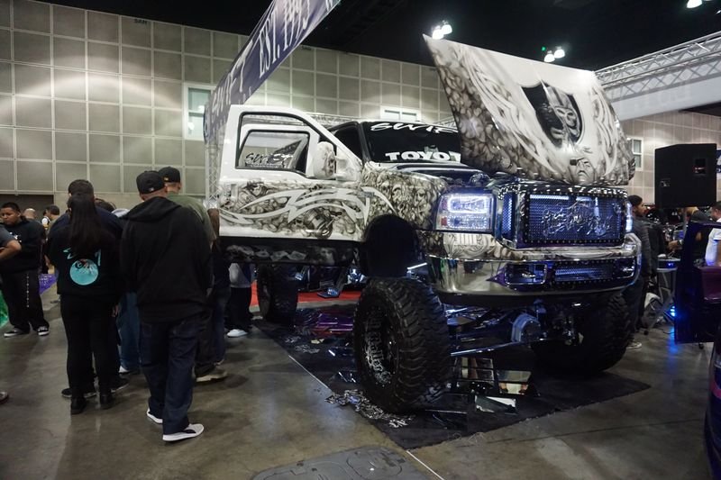 ABD’de modifiye araç fuarı