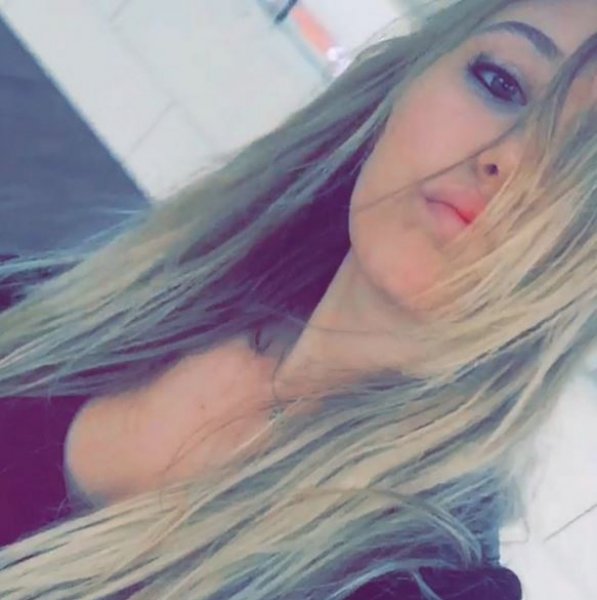 Yasmin Erbil'in Instagram fotoğrafları 