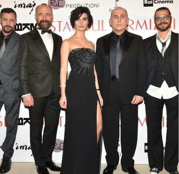 Tuba Büyüküstün - Onur Saylak boşandı