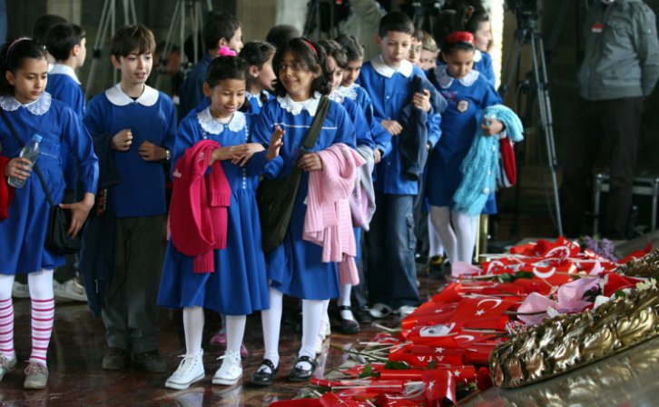 23 Nisan Coşkuyla Kutlanıyor