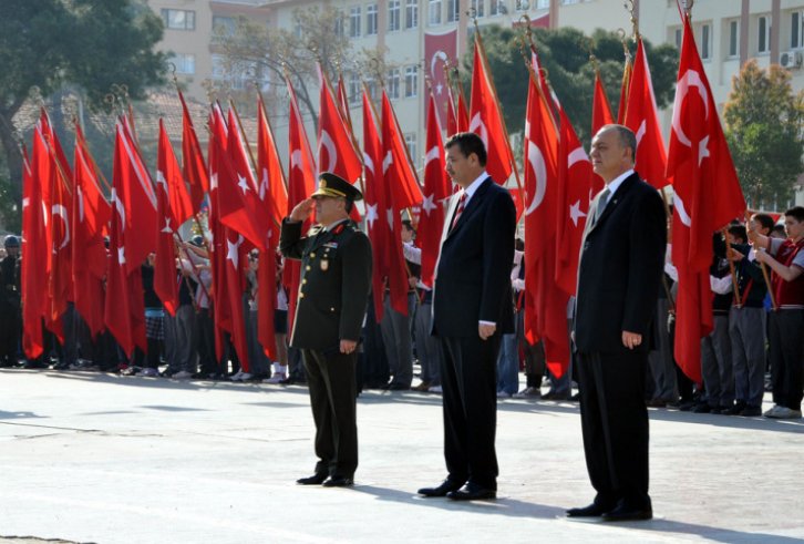 23 Nisan Coşkuyla Kutlanıyor