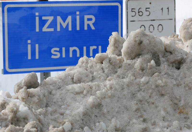 İzmirliler karın tadını çıkardı