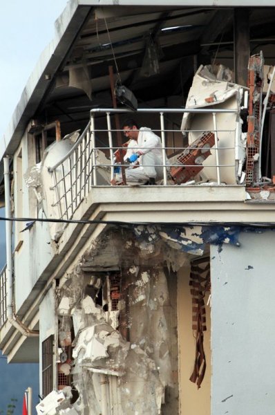 Sultanbeyli'de polis merkezine saldırı