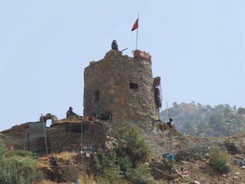 İşte saldırıya uğrayan o karakol 