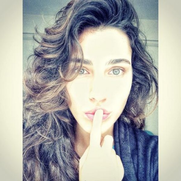 Ünlülerin objektifinden Instagram halleri 