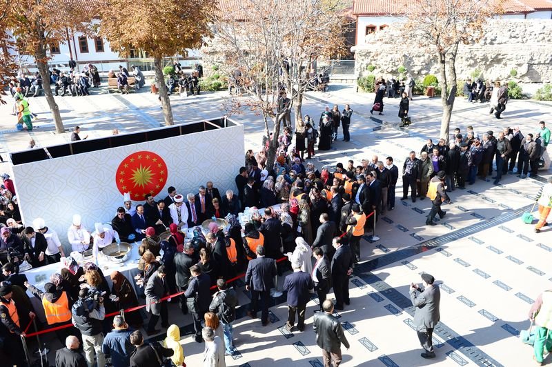 Cumhurbaşkanı Erdoğan'dan Mehmetçiğe aşure