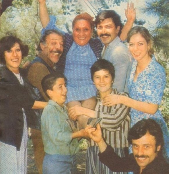 Itır Esen'in yıllara meydan okuyan güzelliği 