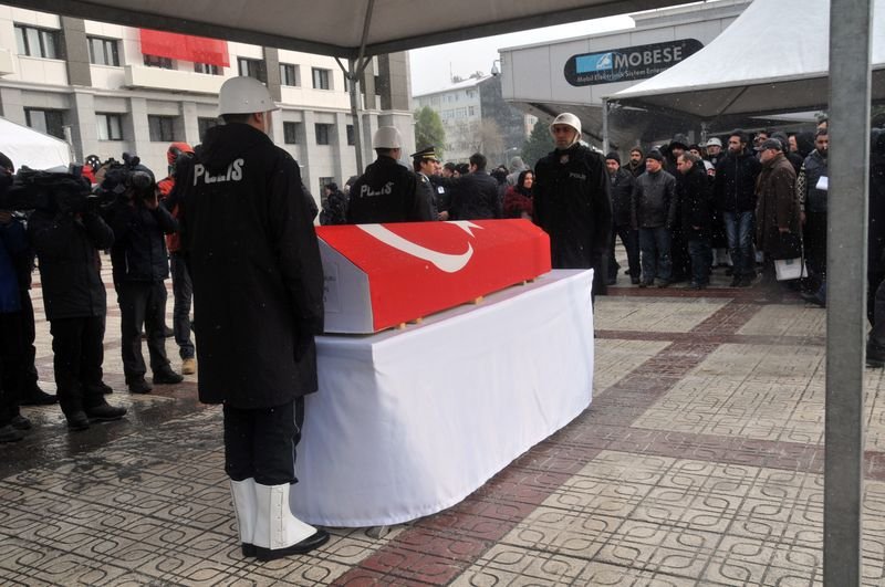 Şehit polis Kenan Kumaş için tören düzenlendi