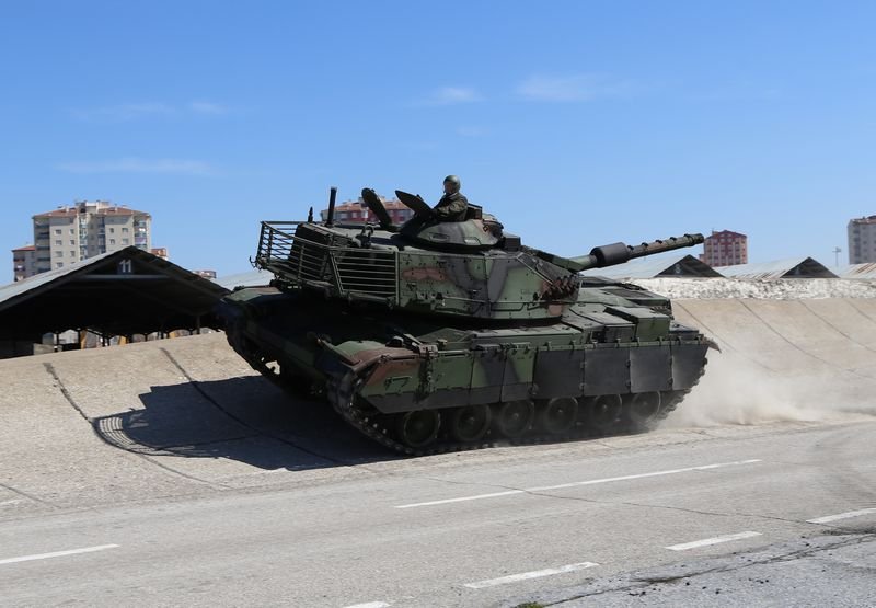 TSK'nın engel tanımayan tankları