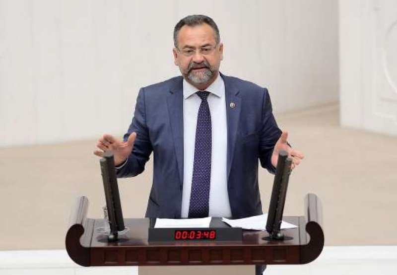 Siyasete giren ünlü isimler 