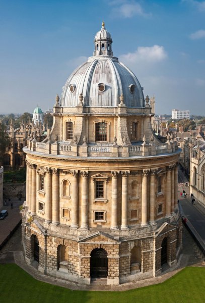 Oxford dünyanın en eski ikinci üniversitesi 