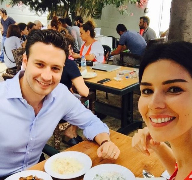 Hatice Şendil'den hamilelik pozu 