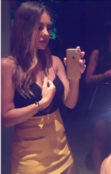 Alişan, Eda Erol'un ailesiyle tanıştı