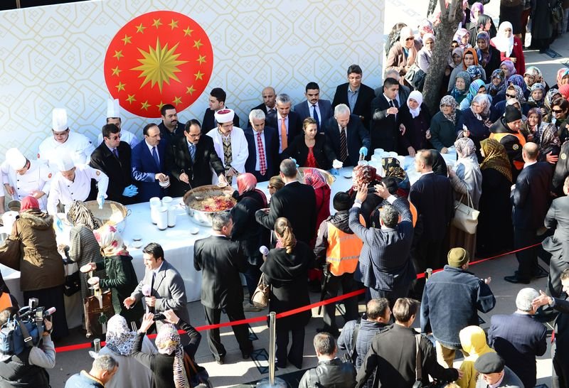 Cumhurbaşkanı Erdoğan'dan Mehmetçiğe aşure