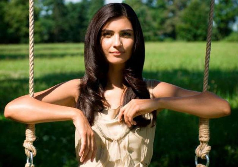 Bakın ünlüler hangi  takımı tutuyor 