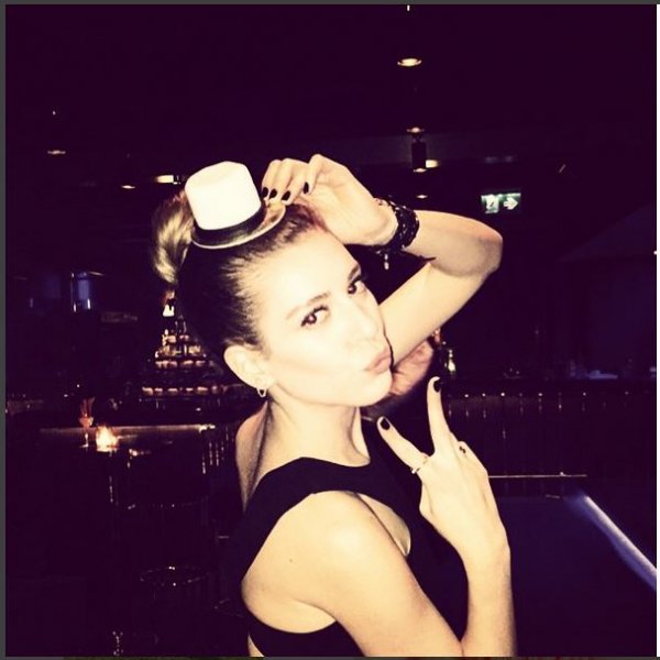 Sinem Kobal: Kusurlu kızları seviyorum