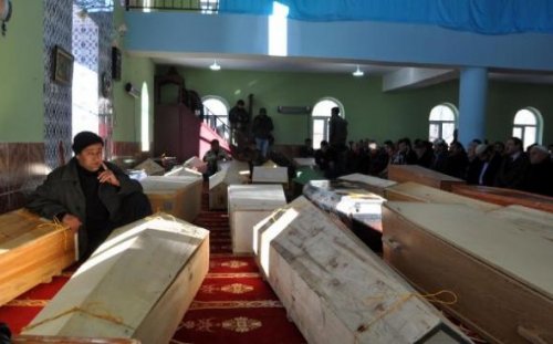 Uludere'de ölenler son yolculuğuna uğurlandı