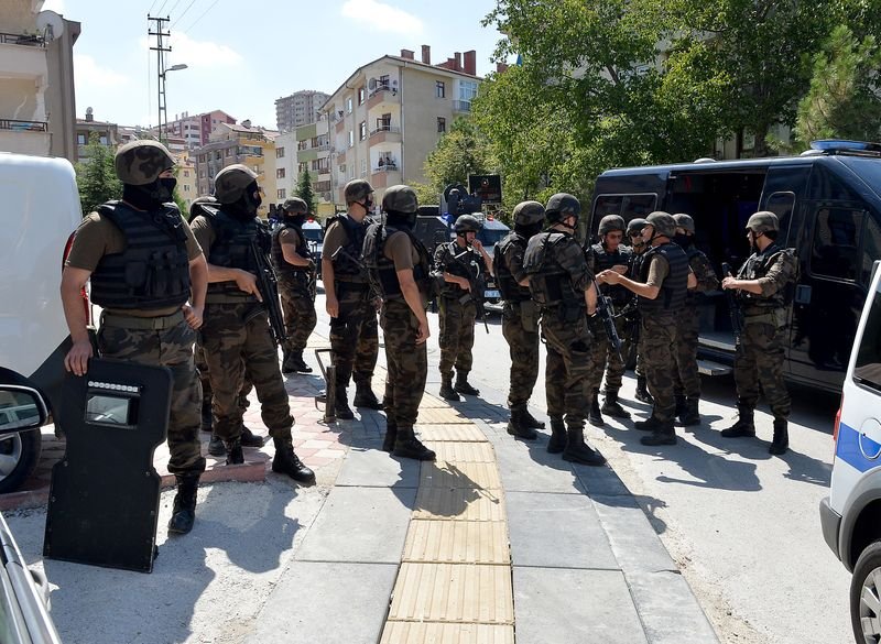 Ankara'da gergin dakikalar