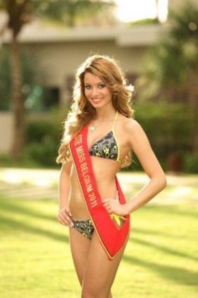 Sinan Akçıl'ın gönlünü çalan güzel Ayşe Özdemir