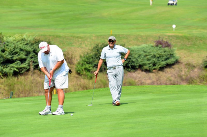 Mustafa Vehbi Koç kimdir?