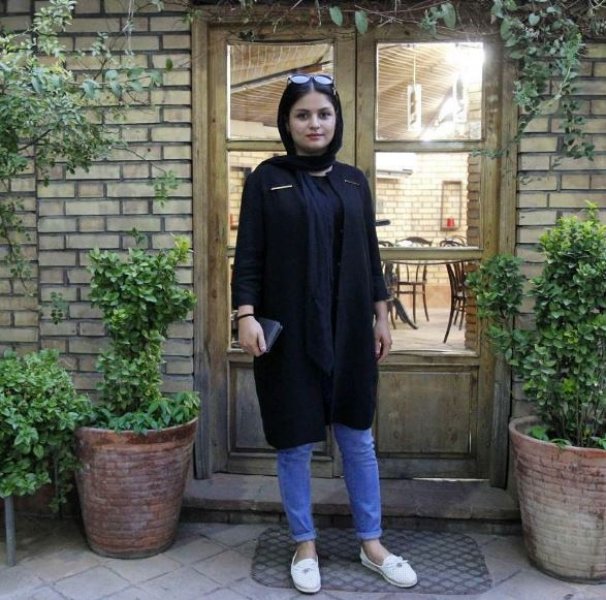 İranlı kadın motosikletçi yasakların kalkmasını istiyor