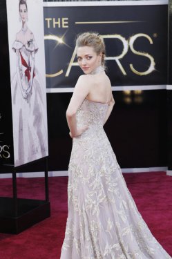 85. Oscar Töreni - Kırmızı Halı 