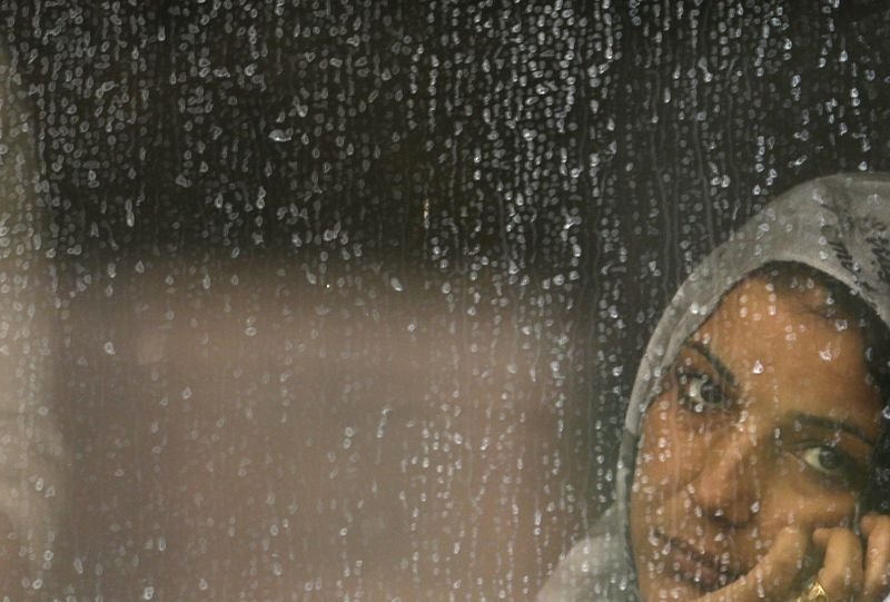 Macaristan'da mülteciler trenlere akın etti