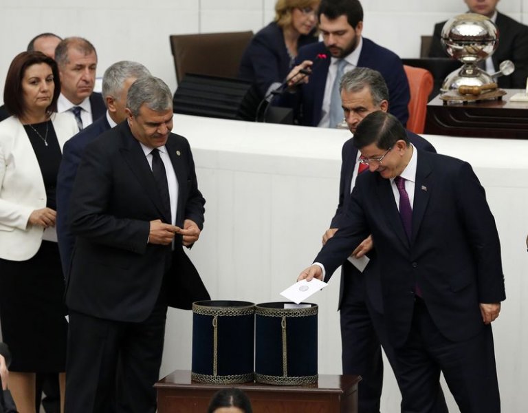 Meclis Başkanlığı oylamasından kareler