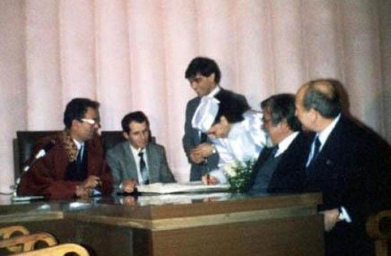 Genç yaşta evlenen ünlüler