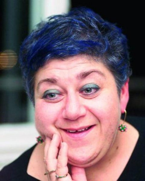 Yabancı dil bilen ünlü isimler 