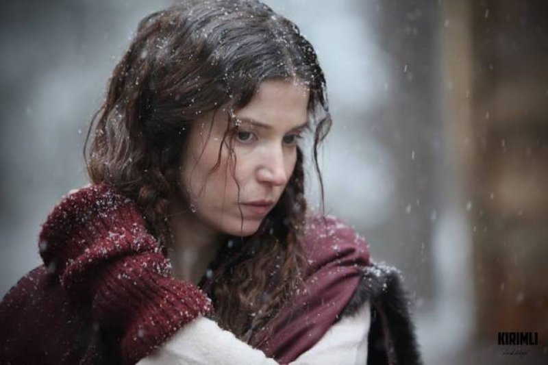 Murat Yıldırım'dan Kırımlı öpücüğü