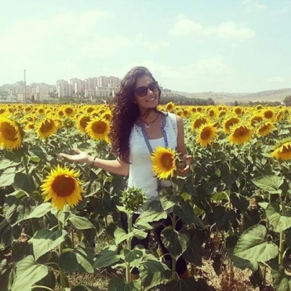 Ünlülerin objektifinden 4 Şubat Instagram paylaşımları 