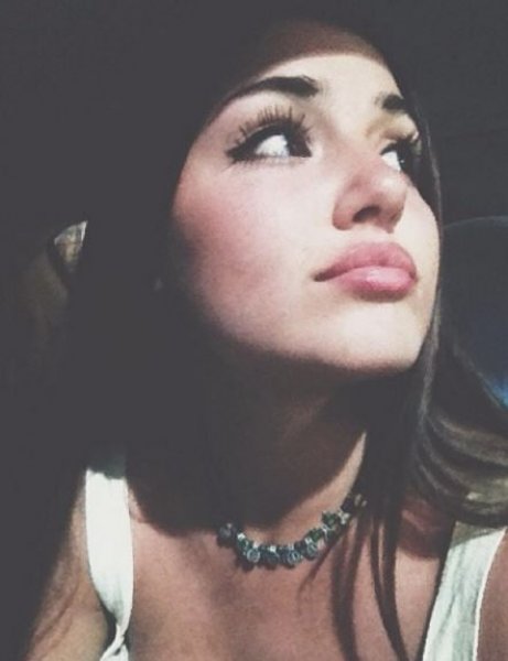 Hande Erçel'in Tayland tatili