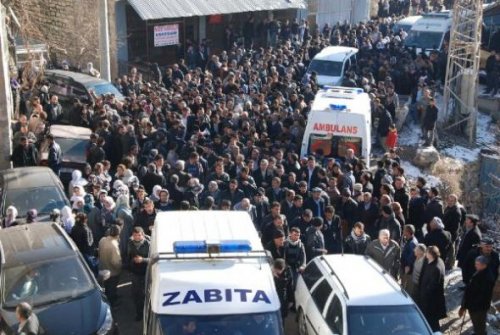 Uludere'de ölenler son yolculuğuna uğurlandı