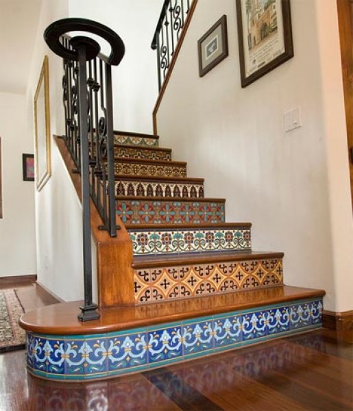 Tasarımlarıyla göz dolduran ilginç merdivenler