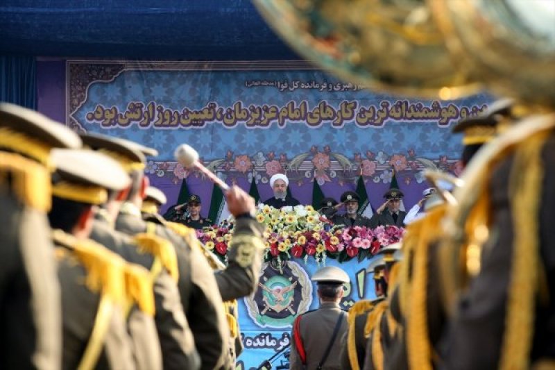 İran'da Ulusal Ordu Günü