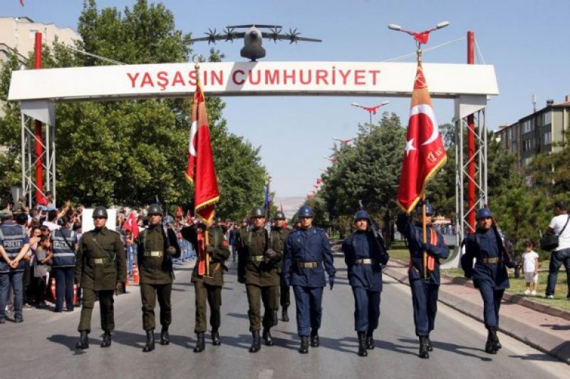 Yurt geneli'nden Zafer Bayramı kutlamaları