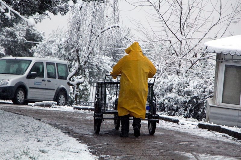 İstanbul'da kar yağışı etkili oldu