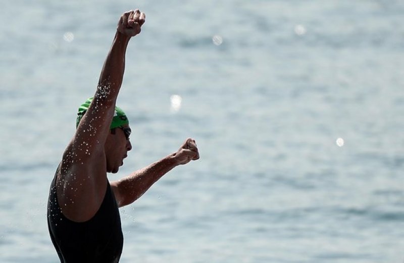 İstanbul Boğazı'nda yüzme şöleni