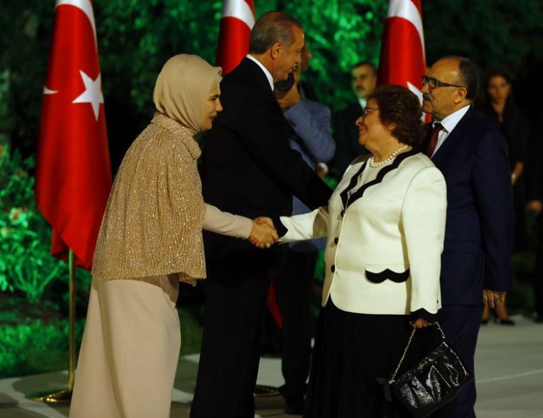 Cumhurbaşkanı Erdoğan'ın Köşk'teki ilk resepsiyonu