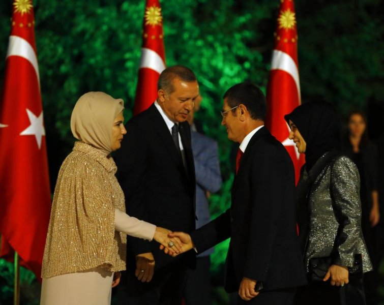 Cumhurbaşkanı Erdoğan'ın Köşk'teki ilk resepsiyonu