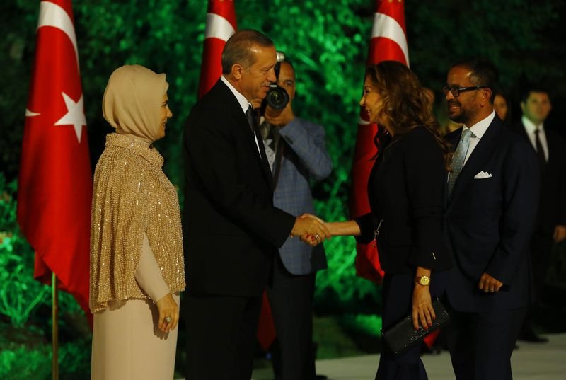 Cumhurbaşkanı Erdoğan'ın Köşk'teki ilk resepsiyonu