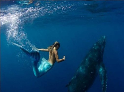 Hannah kendini deniz kızı sanıyor