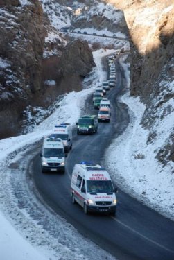 Uludere'de ölenler son yolculuğuna uğurlandı