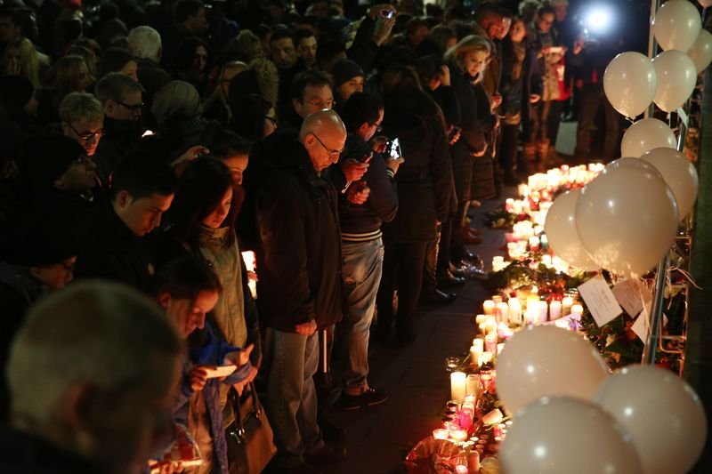 Tuğçe Albayrak'a liyakat nişanı kampanyası